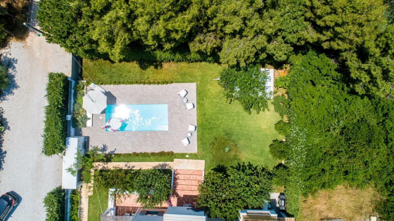 Zen Villa In Schinias Exterior photo